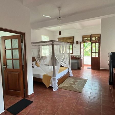 Beach Club Apartments إندوروفا المظهر الخارجي الصورة